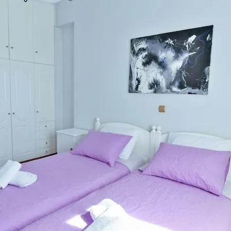 公寓 Charming 3-bedroom House In